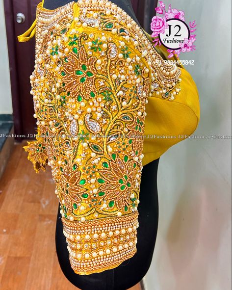 Beautiful golden blouse for my client Sree from Switzerland 🇨🇭✈️✈️✈️✈️ All exclusive Bridal / Aari work blouse in wholesale price at J2 fashions Annanagar East Chennai. ❤️ Book your appointment before visit/ WhatsApp 📞 +91 9884455842. ❤️ Urgent orders also undertaken  5  to 10 days delivery time. ❤ Worldwide shipping,online orders, courier orders and further details. ❤ YouTube : www.youtube.com/j2fashions ❤️ Facebook page: www.facebook.com/j2fashions.jeba ❤️ Pintrest : https://in.pinterest Golden Blouse Aari Work, Bridal Blouse Work, Bridal Aari Work Blouse, Bridal Aari Work, Blouse Aari Work, Golden Blouse, Aari Design, Latest Bridal Blouse Designs, Aari Work Blouse