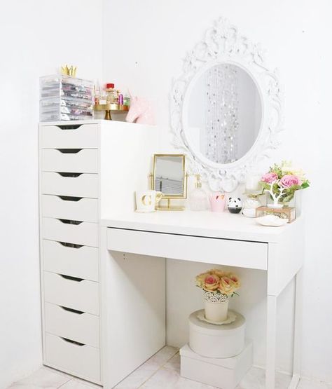 Makeup Nook, Vanity Organization Diy, Vanity Corner, Ikea Makeup Vanity, Ikea Micke Desk, Ikea Makeup, Ikea Micke, Micke Desk, Ikea Vanity