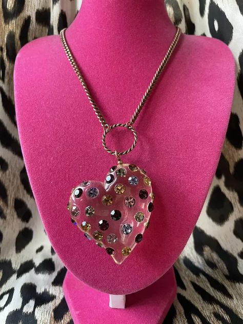 Betsey Johnson ORIGINAL Vintage Clear Lucite Heart Purple Grey Crystal Necklace | eBay 2010s Jewelry, Betsey Johnson Aesthetic, Different Shades Of Purple, 1980s Jewelry, Heart Purple, Vintage Betsey Johnson, Topaz Color, Funky Jewelry, Betsey Johnson Jewelry