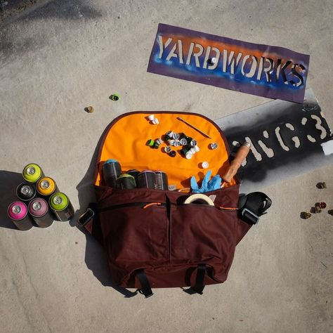 Graffiti Backpack, Graffiti Bag, Old School Pictures, Artist Bag, Graffiti Artists, Visual Library, Best Graffiti, Amazing Artwork, School Pictures