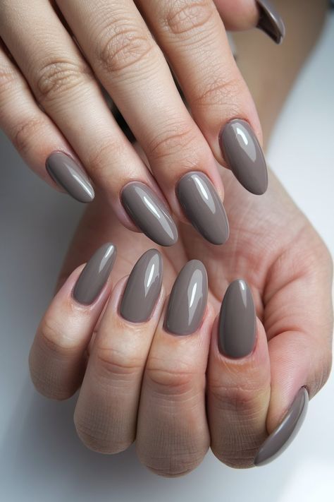 Embrace the elegance with Fall Nail Goals: 30 Luxe Chrome Colors to Try This Autumn! Featuring stunning shades like rose gold, gunmetal gray, and copper, these luxe chrome colors add a stylish touch to your fall look. Perfect for any occasion, these nails will keep your look chic and trendy all season long. 🍁💅✨ #FallNailGoals #LuxeChromeColors #AutumnNails #NailInspo #ChicNails #NailGoals #SeasonalNailArt Gray Chrome Nails, Chrome Colors, Chrome Nail Colors, Autumn Manicure, Taupe Nails, Nail Goals, Gray Nails, Taupe Grey, Chrome Colour