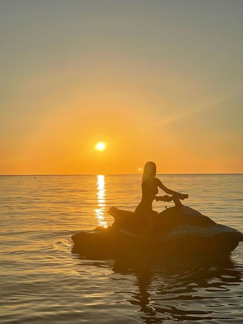 Travel Buddies, Lev Livet, Photographie Inspo, Jetski, Jolie Photo, Summer Feeling, Summer Dream, Jet Ski, Summer Photos