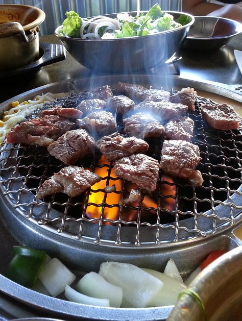 Korean BBQ Korean Grilled Meat Aesthetic, K Bbq, Meat Aesthetic, Bbq Aesthetic, Bbq Patio, Food From Different Countries, Master Shifu, Korean Barbecue, Fusion Dishes