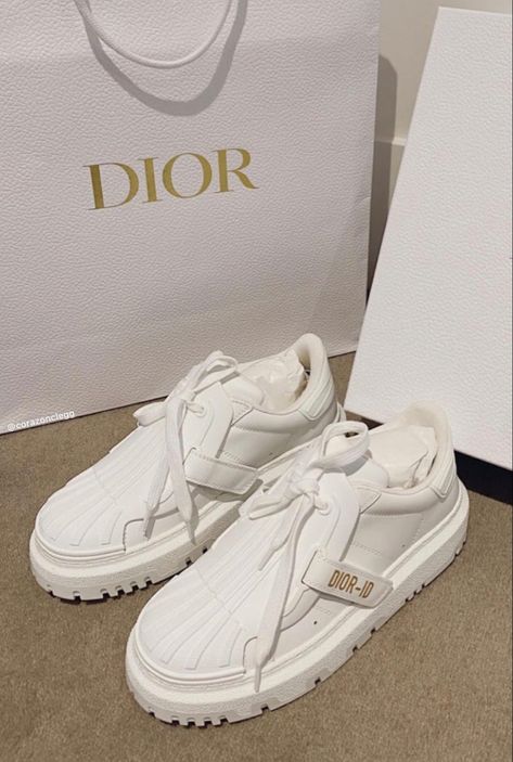 Dior Book, Dior Sneakers, Dr Shoes, Cute Shoes Heels, Shoes Outfit Fashion, Book Tote Bag, Dior Book Tote, Chic Shoes, Hype Shoes