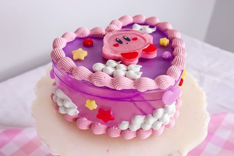 Jewelry box/ resin fake cakes/ kawaii Kirby Birthday Cake, Kirby Food, Kirby Cake, Kirby Party, Fake Cakes, Kirby Memes, Vintage Birthday Cakes, Girly Cakes, Arts And Crafts For Teens