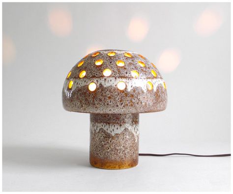 Ceramic Mushroom Lamp, Lamp Inspiration, Pottery Lamp, Ceramic Light, Mushroom Lamp, Handmade Lamps, Pottery Crafts, Pottery Classes, Ceramic Animals