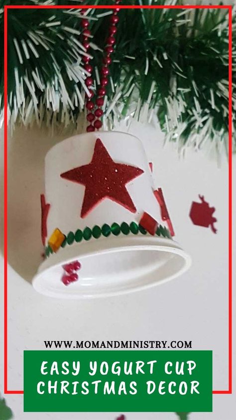 Recycle your kids empty yogurt cups. Make this fun simple yogurt cup Christmas craft with your children as the Christmas season approaches. #recycleplasticcrafts Yogurt Pot Crafts, Yogurt Cup Crafts, Christmas Church Crafts, Paper Cup Crafts, Cup Crafts, Yogurt Cups, Plastic Crafts, Christmas Crafts Decorations, Christmas Crafts For Kids