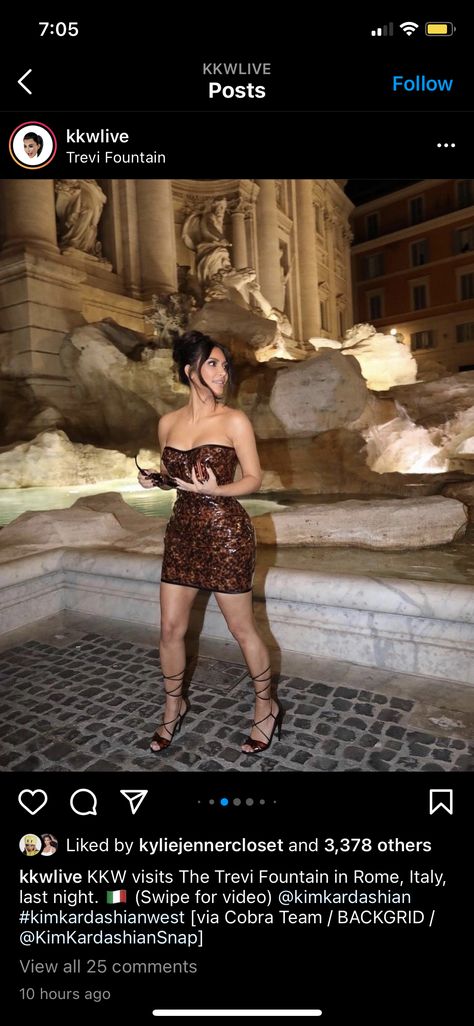 Kim Kardashian Italy, Kardashian Italy, Trevi Fountain, Kim Kardashian, Fashion Inspiration, Rome, Off Shoulder Dress, Style Inspiration, Italy