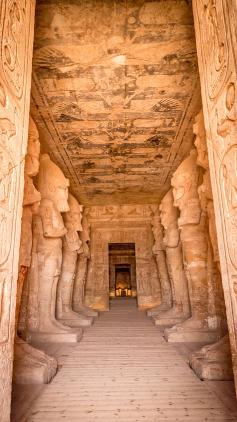 Ancient Egypt Architecture, Egypt Wallpaper, Egyptian Aesthetic, Aswan Egypt, Starověký Egypt, Egypt Aesthetic, Abu Simbel, Egypt Culture, Timur Tengah