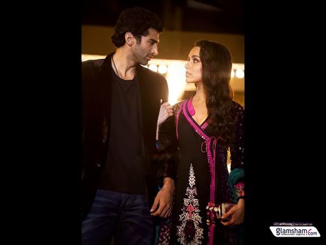 Ashiqui 2 Wallpapers, Aashiqui 2 Wallpapers, Hd Wallpaper For Laptop, Ashiqui 2, Aashiqui 2, Aditya Roy Kapur, Hd Wallpapers For Laptop, Wallpaper For Laptop, Lily Maymac