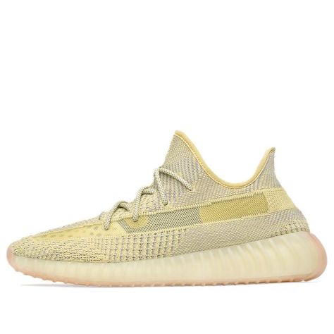 Yeezy Collection, Yeezy Brand, Luxury Bag Brands, Reflective Shoes, Jeezy, Mens Yeezy, Yeezy Boost 350 V2, Jordan Sneakers, Yeezy 350