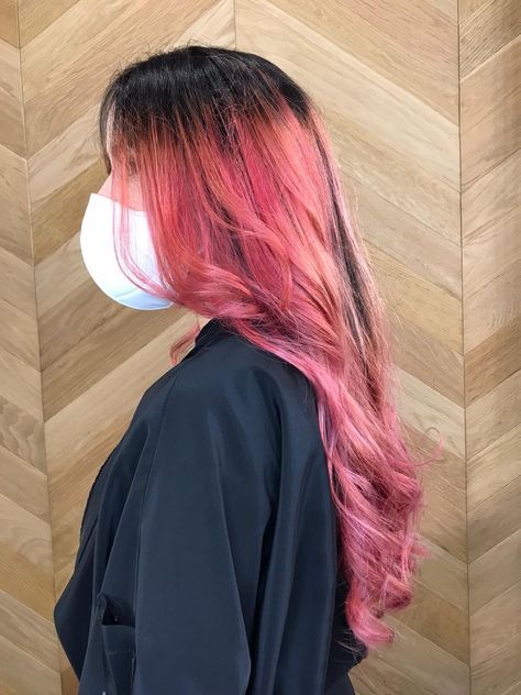 Pink Hair Grown Out Roots, Grown Out Pink Hair, Pink Hair With Black Roots, Pink Hair Black Roots, Pink Hair With Black, Hair With Black Roots, Grown Out Roots, Vibrant Pink Hair, Black Roots