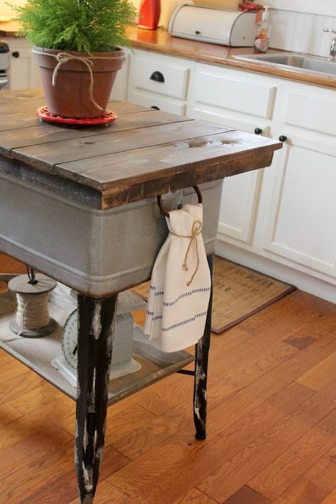 Vintage Inspiration Party #178 - Wash Tub Islands, Wooden Cubbies & More - Knick of Time ...... I have an old double wash tub with a bent metal top; maybe I could do something like this with it! Wooden Cubby, Mixer Cover, Farmhouse Kitchen Island, Kitchen Island Decor, Quilt Modernen, Wash Tubs, Modern Kitchen Island, Primitive Kitchen, Diy Kitchen Island