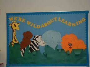 Safari Bulletin Boards, Animals Bulletin Board, Classroom Sayings, Wild About Learning, Jungle Bulletin Boards, Jungle Theme Classroom, Bullentin Boards, Color Posters, Preschool Bulletin