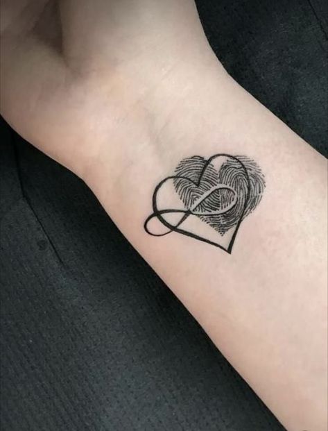 Thumb Print Tattoos, Mother Daughter Thumbprint Tattoos, Thumbprint Tattoo Memory, Heart Thumbprint Tattoo, Thumb Print Heart Tattoo, Thumbprint Heart Tattoo, Thumb Print Tattoo Ideas, Thumbprint Tattoo, Mutterschaft Tattoos