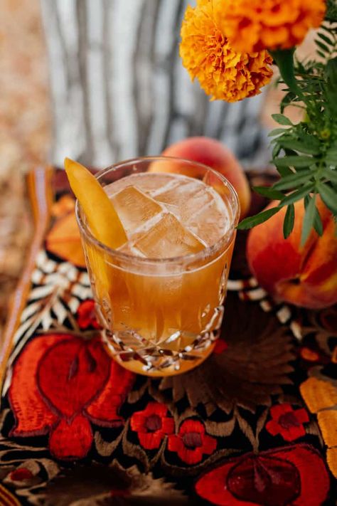 Peach Infused Bourbon, Infused Bourbon, Bourbon Old Fashioned, Peach Whiskey, Happy Hour Food, Old Fashioned Recipe, Peach Drinks, Leftover Halloween Candy, Slow Cooker Tacos