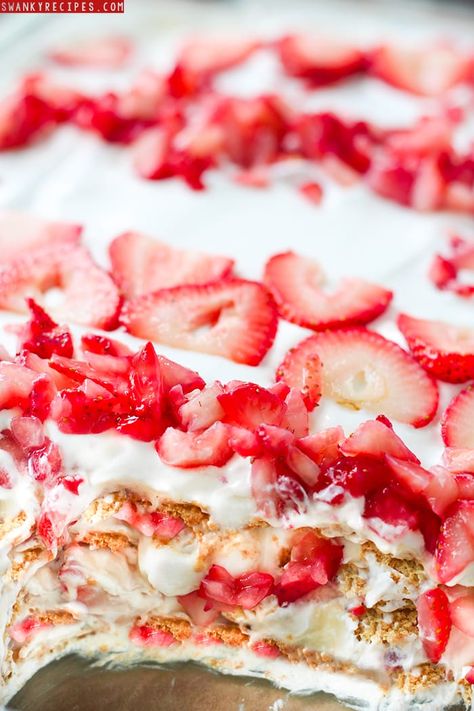 Cheesecake Icebox Cake, Pink Lemonade Pie, Diced Strawberries, Icebox Cakes, Noodle Bake, Strawberry Icebox Cake, Lemonade Pie, Cake Strawberry, Cheesecake Pudding