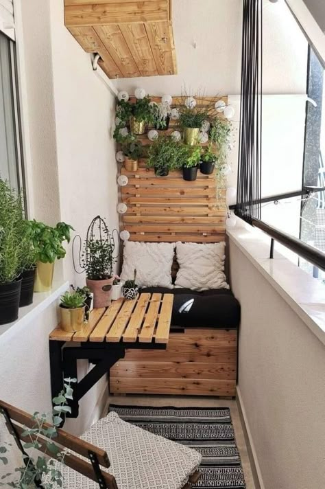 Compact Balcony Ideas, Small Balcony Decoration Ideas, Narrow Balcony Decor, Small Patio Ideas Apartment Tiny Balcony, Very Small Balcony Decor, Tiny Balcony Decor, Klein Balkon Decor, Balkon Decor, Tiny Balcony