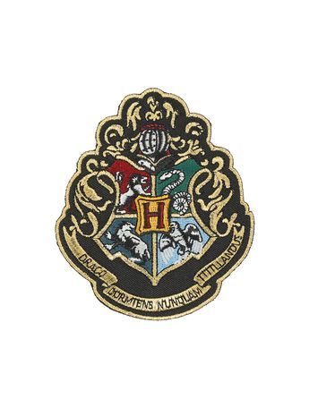 Harry Potter Patch, Senior Jackets, Jean Jacket Patches, Hogwarts Crest, Backpack Pins, Cute Patches, Patches Jacket, Harry Potter Hogwarts, Gold Stripes