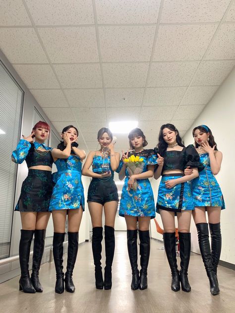 Gidle Hwaa Outfits, Hwaa Gidle Stage Outfits, Gidle Stage Outfits, Gidle Hwaa, Kpop Stage Outfits, I Dle, Cute Skirt Outfits, Kpop Fashion Outfits, Black Pink Kpop