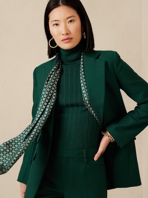 Women's The Art Of Suiting | Banana Republic Forest Emerald Green, Deep Winter Colors, Green Turtleneck, Turtleneck Jumper, Winter Capsule Wardrobe, Deep Winter, Turtle Neck Jumper, The Sheep, Banana Republic Women