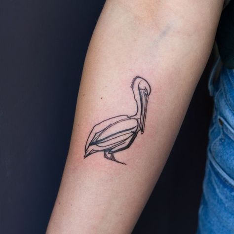 Simple Pelican Tattoo, Pelican Tattoo Men, Pelican Tattoo For Women, Izzy Tattoo, Tattoo Future, Louisiana Tattoo, Pelican Tattoo, Patchwork Tattoos, Florida Tattoos