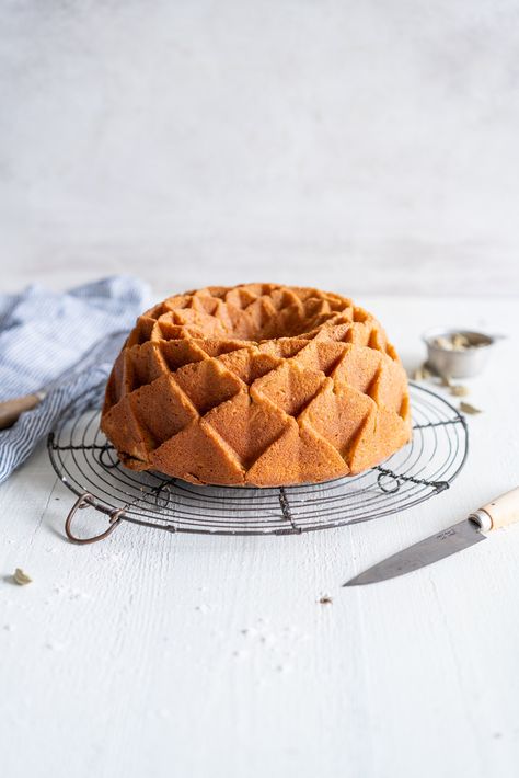 Cardamom Sour Cream Bundt Cake with Cardamom Syrup Glaze — Cloudy Kitchen Vanilla Bundt Cake Recipes, Banana Sponge Cake, Pastry Photography, Cloudy Kitchen, Easy Bundt Cake Recipes, Sweetie Cake, Dessert Breads, Easy Bundt Cake, Resipi Kek