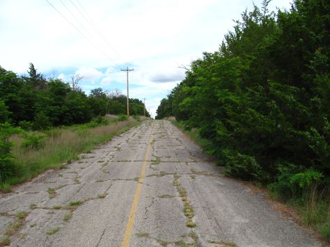 Robert Maccready, Abandoned Road, Vibes Photos, Pine Point, Apocalypse Aesthetic, The Road Not Taken, Side Road, Town Building, Asphalt Road