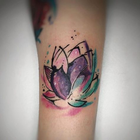 45 Lotus Flower Tattoos Meanings 2023 - Barb Designs & Ideas Flower Tattoos Meanings, Purple Lotus Tattoo, Watercolor Lotus Tattoo, Lotus Flower Tattoos, Lotus Flower Tattoo Meaning, Men Flower Tattoo, Lotus Flower Tattoo Design, Brush Tattoo, Watercolor Lotus