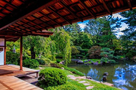 Most Beautifully Designed Botanical Gardens in America - Architectural Digest Garden Guest House, Japanese Pond, Japanese House Garden, Garden Town, Glass Conservatory, Portland Japanese Garden, Gardens Coloring Book, Atlanta Botanical Garden, Garden District