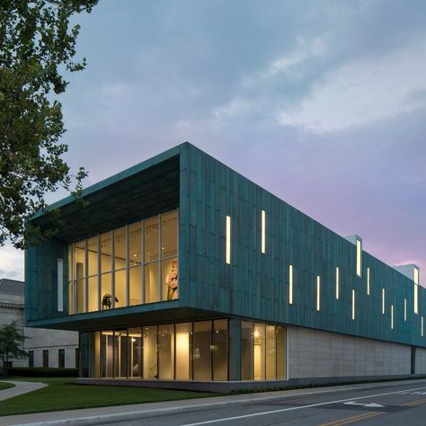 Columbus Museum of Art Adds Bold New Expansion to Its 1931 Building | Architectural Digest Copper In Architecture, Factory Facade, Columbus Museum Of Art, Factory Architecture, Industrial Architecture, Cultural Architecture, Architecture Awards, Museum Architecture, Building Facade