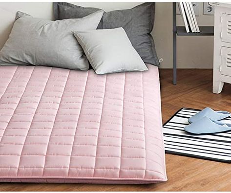 Tatami Futon, Floor Futon, Queen Mattress Topper, Fall Pink, Cool For Summer, Mattress Pad Cover, Mattress Toppers, Cotton Mattress, Mattress Cleaning