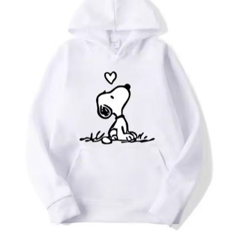 https://espstudyoshop.etsy.com/listing/1806298243/trend-snoopy-hoodie-american-cartoon #couple #sweater #sweatshirts #etsy #trend #wear #winter #fall #fallfashion American Cartoons, Snoopy, Autumn Fashion, Sweatshirts, How To Wear