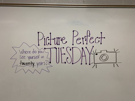 Tuesday Whiteboard, Whiteboard Prompts, Whiteboard Ideas, Teaching Game, Responsive Classroom, Daily Writing Prompts, Interactive Board, Elementary Classroom Decor, Classroom Board