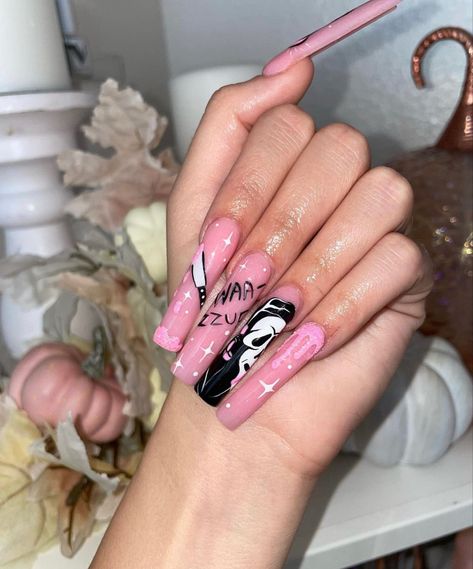 #pink #halloween #nails #scream #horror #glitter Knife Nails, Pretty Nail Art Designs, Sparkle Nails, Pretty Nail Art, Kawaii Nails, Ideas Halloween, Do More, Pink Nails, Art Designs