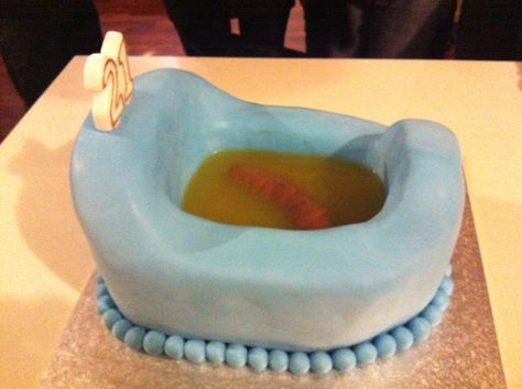 POTTY CAKE Potty Cake, Anna Makeup, Makeup Videos, Amazing Cakes, Cake