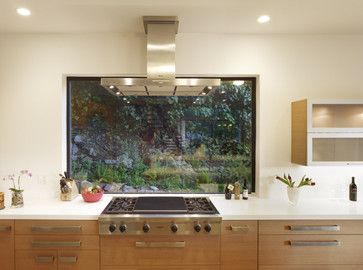 Mill Valley Contemporary KITCHEN WITH WINDOW AT RANGE modern kitchen Cook Top In Front Of Window, Window In Front Of Stove, Cooktop Under Window, Cooktop In Front Of Window, Hood In Front Of Window, Tahoe Kitchen, Modern Kitchen Window, Kitchen Windows, Kitchen Range