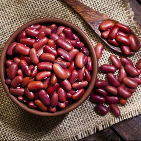 Best Foods For Skin, Protein In Beans, 100 Calorie Snacks, Under 100 Calories, Eat This Not That, How To Cook Beans, Iron Rich Foods, Red Kidney Bean, Low Calorie Snacks