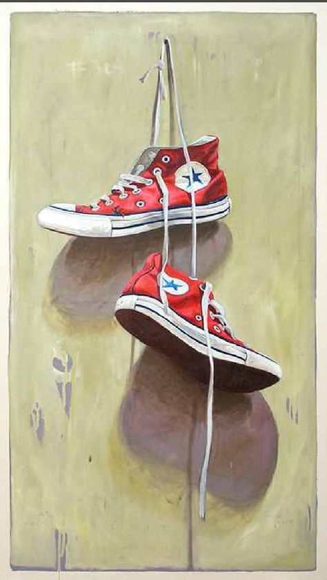 Eclectic Paintings, Converse High Top, Hyper Realistic Paintings, Red Converse, Still Life Photos, Murals Street Art, Realistic Paintings, Realism Art, Painting Still Life