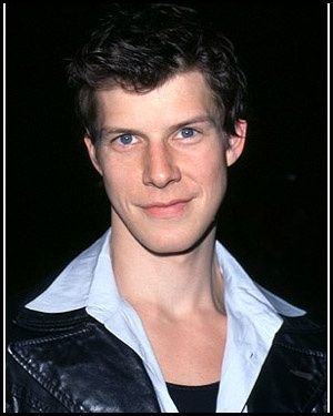 Yum Eric Mabius Daniel Meade, Eric Mabius, Ugly Betty, Types Of Guys, Movie Images, Favorite Actors, Best Tv Shows, Attractive People, Best Tv