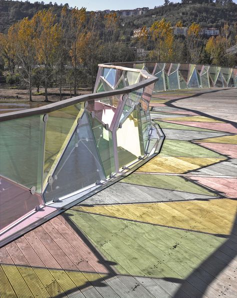 Pedro e Ines Footbridge, Coimbra, Portugal Lan Can, Landscape And Urbanism, Landscape Architecture Design, Pedestrian Bridge, Bridge Design, Landscape Plans, Design Advice, Landscape Projects, Urban Planning