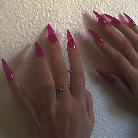 Long Pretty Nails, Pink Stiletto Nails, Hot Pink Nails, Long Acrylic, Jelly Nails, Beauty Inspo, Minimalist Nails, Fire Nails, Dream Nails