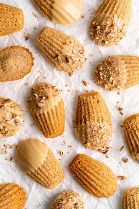 Spiced Madeleines, Easy Fall Treats, Madeline Cookies Recipe, Madelines Recipe, Madeline Cookies, Madeleine Recipe, Madeleine Cookie, Spiced Butter, Chai Recipe