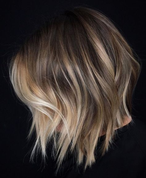 Choppy Cut Wigs with Balayage for Women Caucasian 100% Human Hair Money Piece Balayage Short Hair, Framing Balayage, How To Balayage, Balayage Short Hair, Choppy Cut, Short Hair Designs, Balayage Short, Blonde Balayage Highlights, Short Ombre Hair