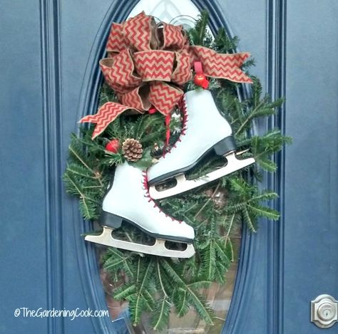 This festive ice skate swag looks perfect on a front door with an oval glass panel. The skates add a whimsical touch to the burlap bow and gives the whole project a country look. thegardeningcook.com Chocolate Tartelette, Osiria Rose, Mini Tarts, Vegan Caramel, Door Swag, Burlap Bow, Ice Skate, Holiday Door, Ice Skates