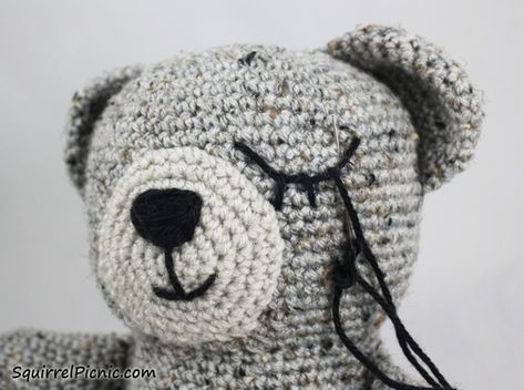 How to Add Faces to Your Amigurumi: Sleepy Eyes – Squirrel Picnic Eyes Amigurumi, Sleepy Face, Sleepy Bear, Sleepy Eyes, Your Crochet, Craft Blog, Stuffed Toy, Knitted Toys, Doll Face