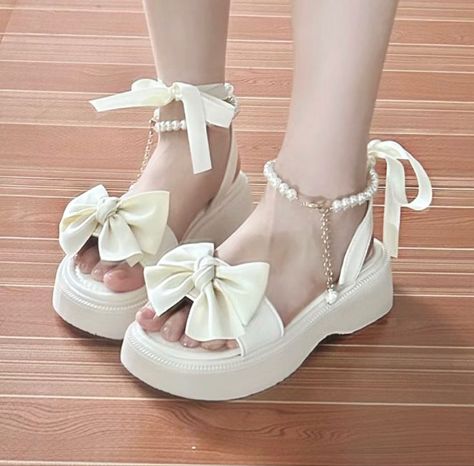 Increasing Height, Heels Trendy, Mary Jane Platform Shoes, Pearl Sandals, Dr Shoes, Fashion Shoes Heels, Platform Mary Janes, Bow Sandals, Girly Shoes