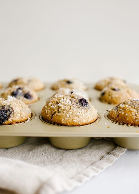 Wheat Blueberry Muffins, Whole Wheat Blueberry Muffins, Wheat Muffins, Blueberry Muffins Recipe, Breakfast Pastry, Healthy Breakfast Muffins, Muffin Recipes Blueberry, A Healthy Breakfast, Breakfast Pastries