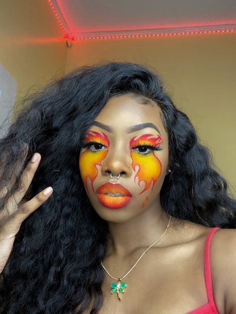 Flame Eye Makeup, Flame Makeup, Derby Makeup, Face Makeup Steps, Fire Makeup, Heat Miser, Makeup Themes, Makeup Ojos, Makeup Morphe