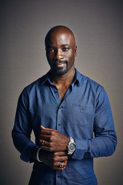 MCM Every Day | Now that Netflix's hot new Marvel drama Luke Cage is dominating your queue, we know there's only one thing on your mind: Could star Mike Colter be any hotter? Move over, Superman, Colter's swagalicious ways of saving the day have officially won us over. Who's with us? From his smooth chocolate skin to his beautifully chiseled physique, we present all of the Mike Colter photos your day can't go without. Mike Colter, Luke Cage Marvel, Black Male Models, Luke Cage, Black Actors, Bald Men, Stephen Amell, Image Fun, Good Wife